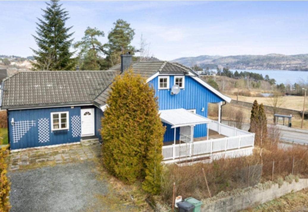 Blue House Brevik Porsgrunn Apartment Bagian luar foto
